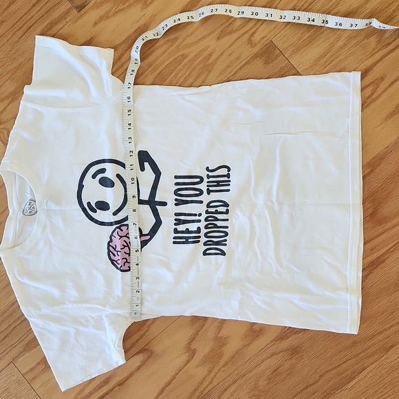 DOM White graphic Tee short sleeves size S - Picture 6 of 10